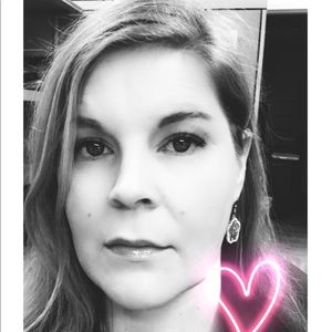 Meet your Posher, Cassie